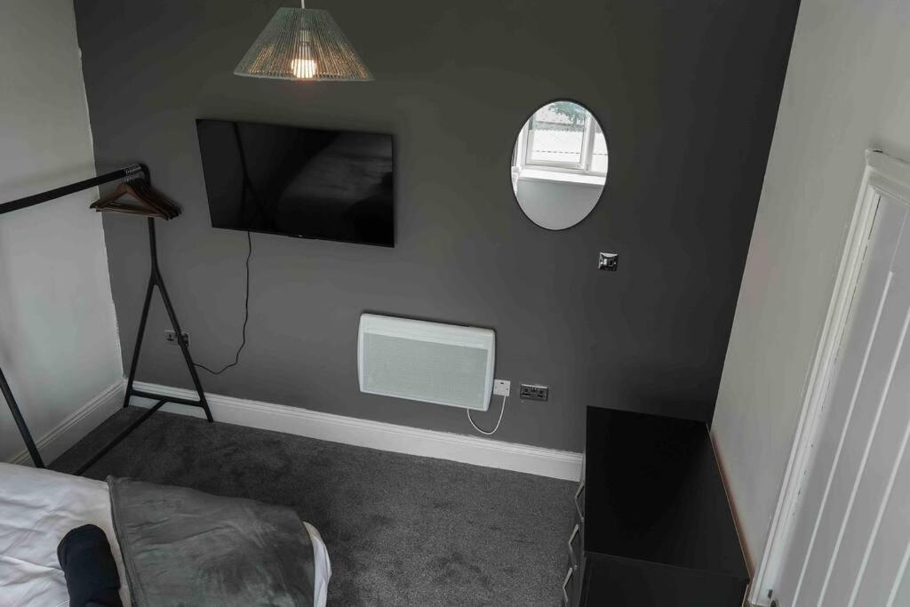Stunning Two Bed City Centre Apartment Leeds  Dış mekan fotoğraf
