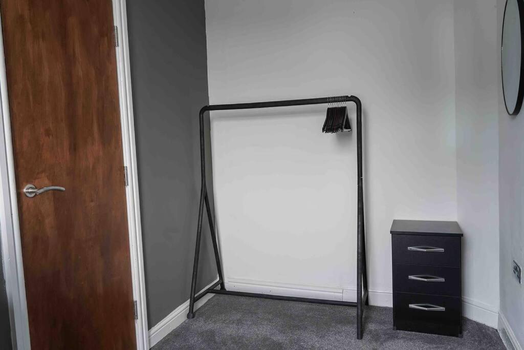 Stunning Two Bed City Centre Apartment Leeds  Dış mekan fotoğraf