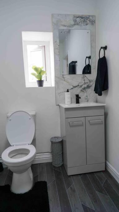 Stunning Two Bed City Centre Apartment Leeds  Dış mekan fotoğraf
