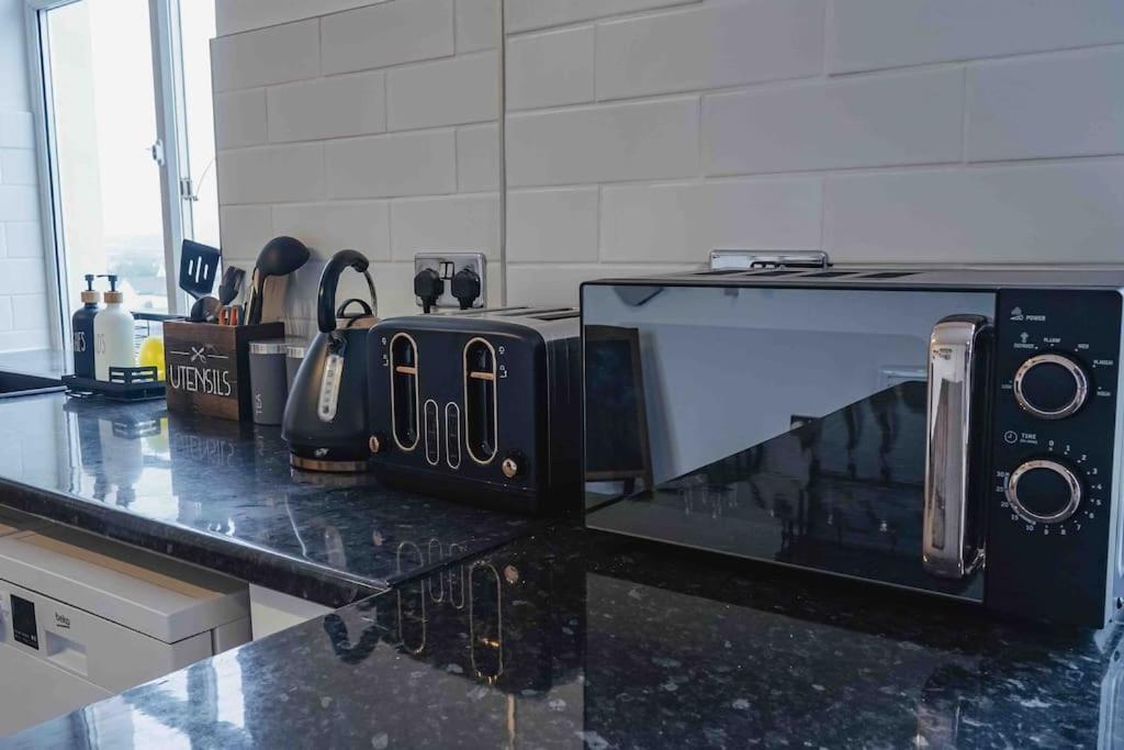 Stunning Two Bed City Centre Apartment Leeds  Dış mekan fotoğraf